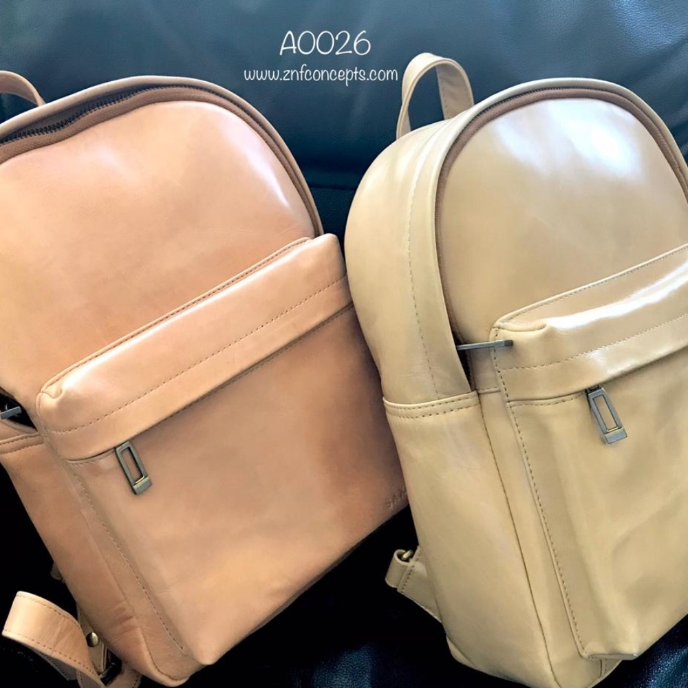 Backpack, Full grain Leather - Picture 9 of 9